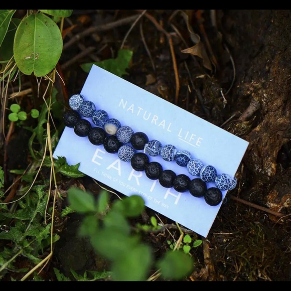 Natural Chakra Earth Bead Bracelets for Men and Women Strand Bracelet - Picture 2 of 4